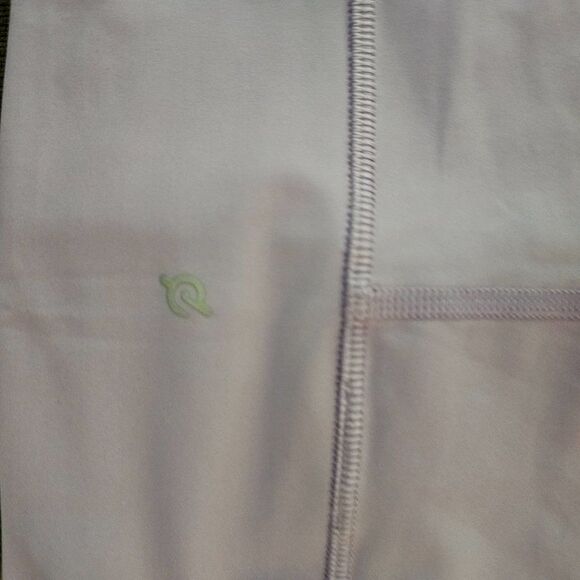 Peloton Women's Purple Mid Rise Capri Legging Size Small - Picture 6 of 10